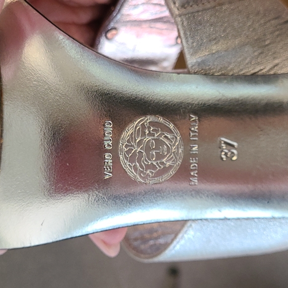 NEW Versace (runway) Evening Shoe - Picture 3 of 7